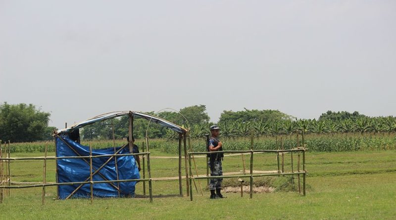 जेठ २०७७ काँकडभिट्टा : झापाको कचनकवल–१ घेराबारीको झन्डुगाउँमा रहेको सशस्त्र प्रहरीको अस्थायी सुरक्षा पोस्ट भारतीय समूहले भत्काइदिएको छ ।