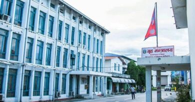 राति १० बजेदेखि बिहान ५ बजेसम्म हिँडडुल गर्न नपाइने