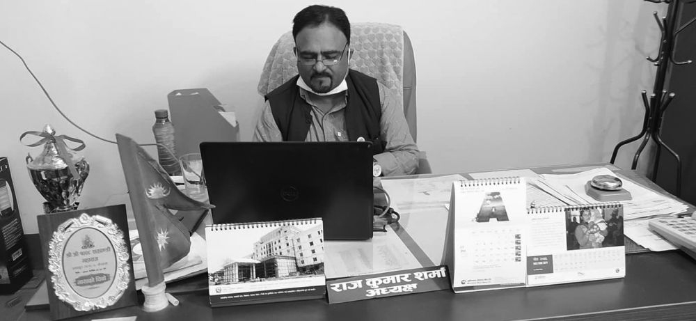 गाउँपालिका अध्यक्ष चढेको सवारी दुर्घटना हुँदा मृत्यु